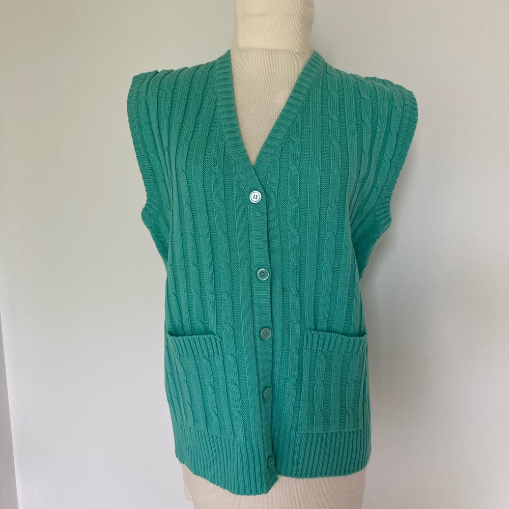 Vintage Hudson’s cable knit button front vest L